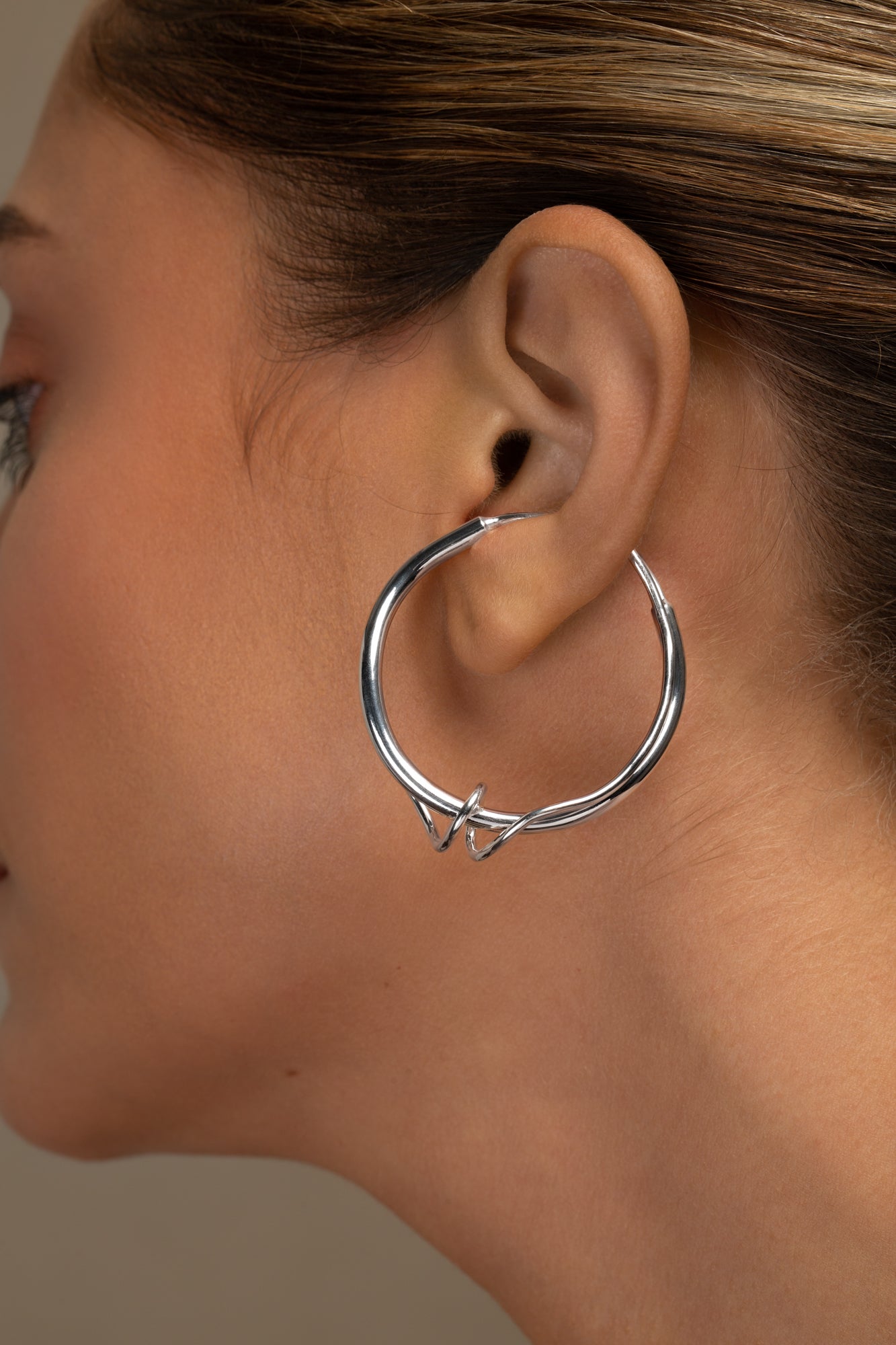 Colette Hoop Earrings in Silver