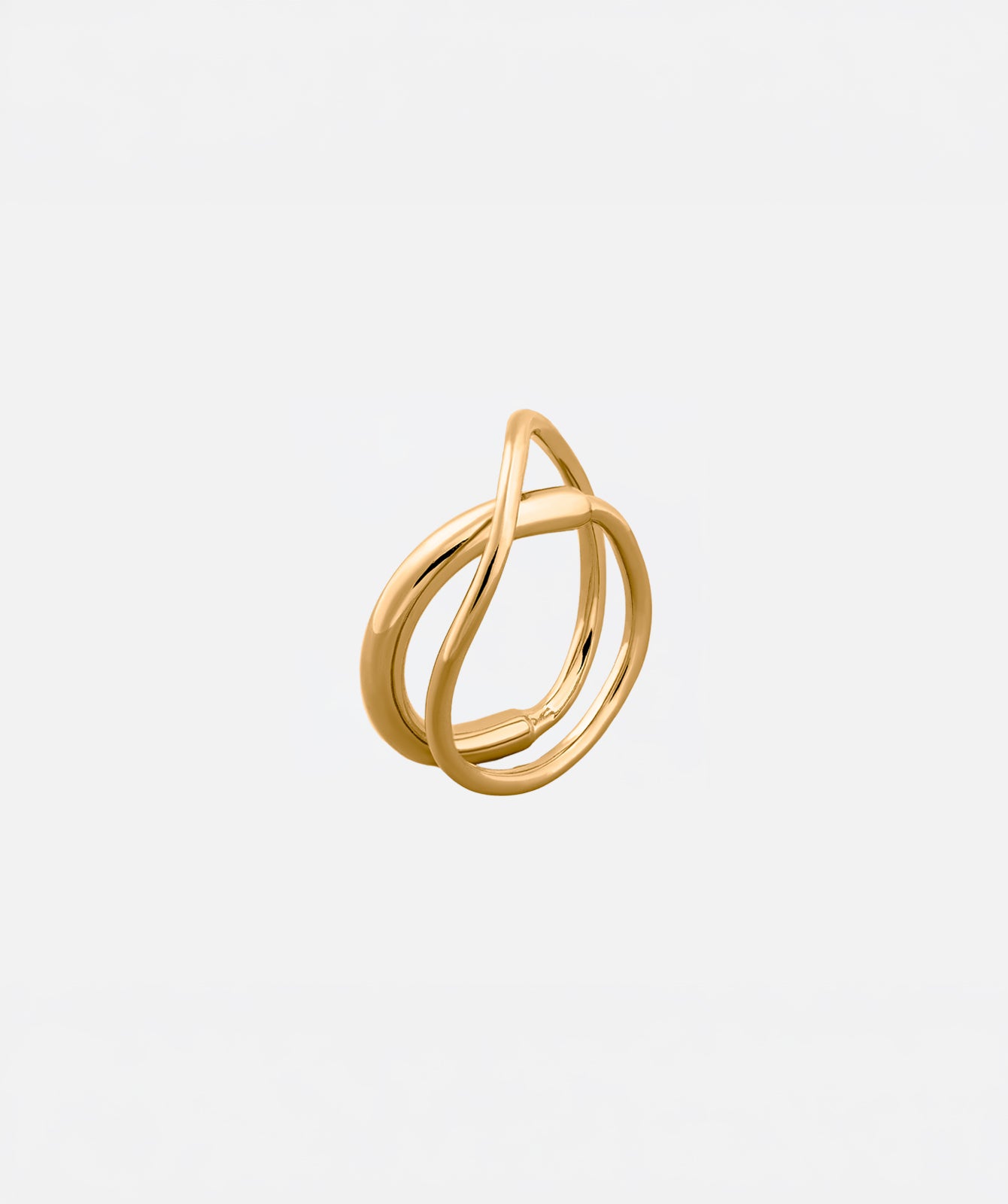 Cameron gold ring by PIERETTI, polished gold-plated design detail
